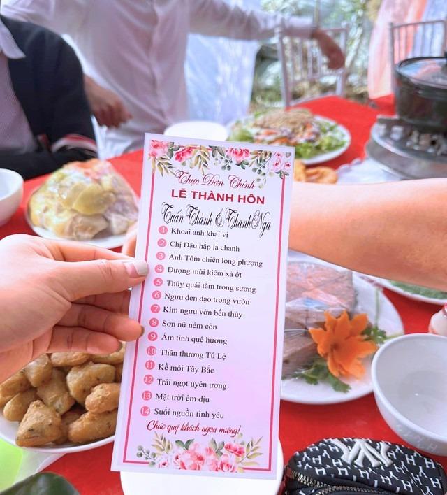 Thực đơn tiệc cưới ở Yên Bái đãi món Sơn nữ ném còn và loạt tên gây sốt, biết người đặt tên càng bất ngờ-1