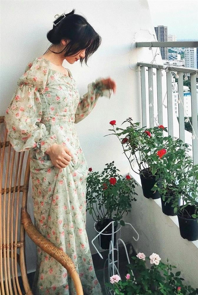 Mặc váy trẻ trung và tôn dáng như nữ ca sĩ cao 1m55 Hòa Minzy-10