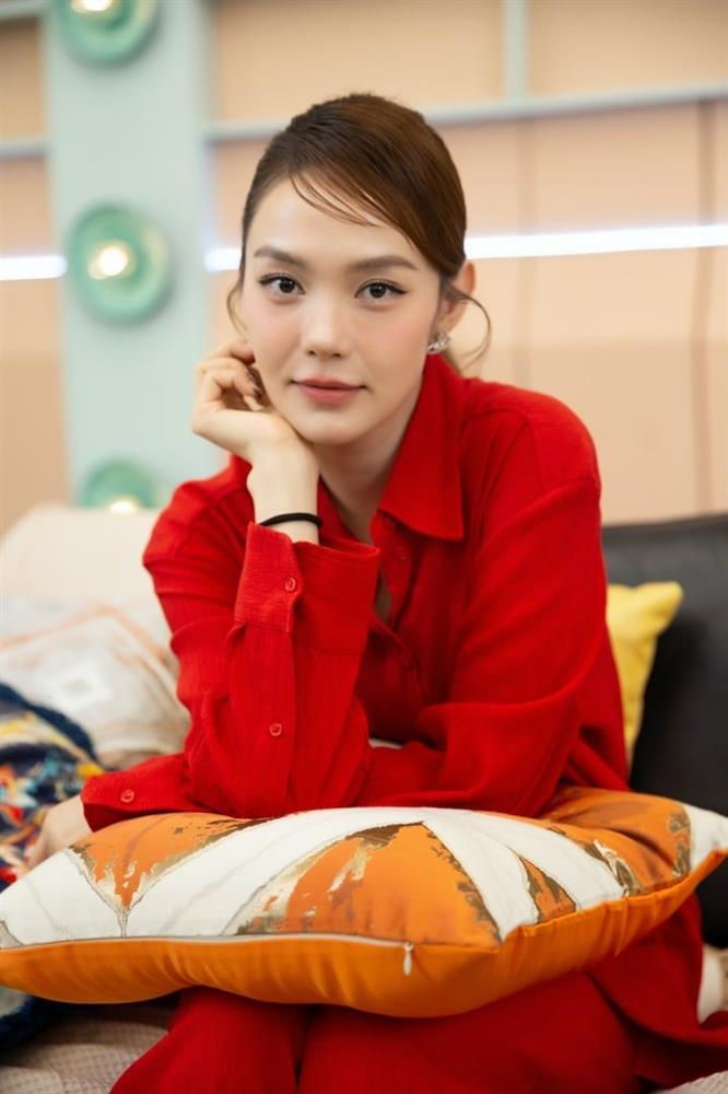 Minh Hằng: Tôi và Tóc Tiên có những cuộc chiến trên bài hát chứ không phải đố kỵ-1