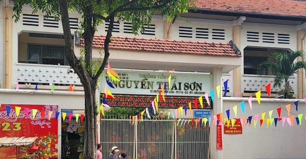 Thu mỗi học sinh 20 nghìn/tháng tiền nước uống, trường thừa gần 200 triệu-1