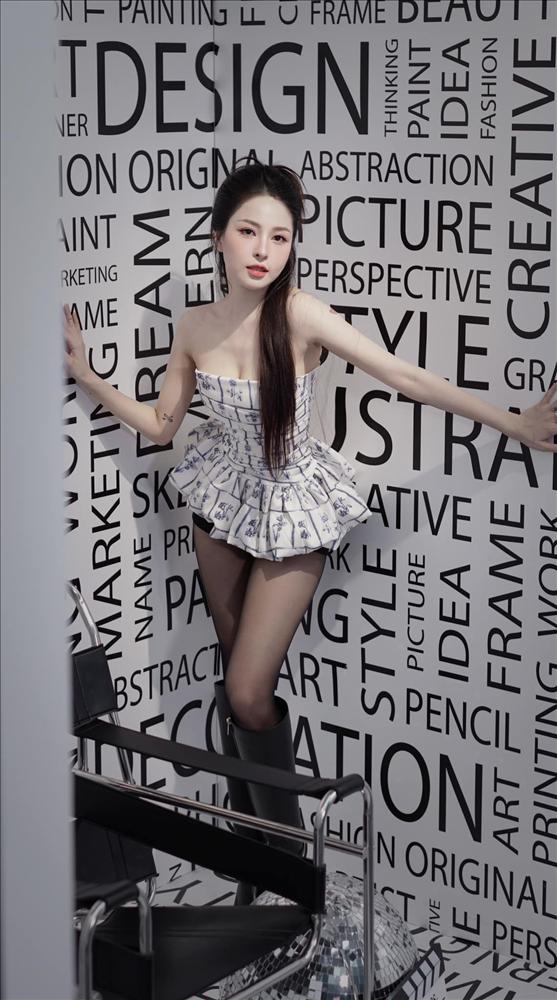 Hot girl Trâm Anh khoe thân hình gợi cảm, nói gì khi bị giục lấy chồng?-2