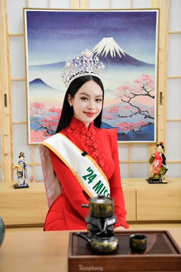 Hoa hậu Thanh Thủy: ‘Tôi muốn mua nhà, đổi xe cho bố mẹ’-10