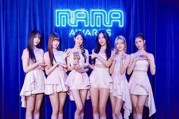 Tổng thống Hàn Quốc ban bố thiết quân luật ngay trong đêm, giới giải trí lao đao-2