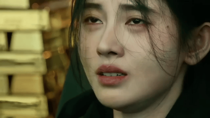 Mỹ nhân 4000 năm và nỗi ám ảnh với hình tượng hoàn hảo-1