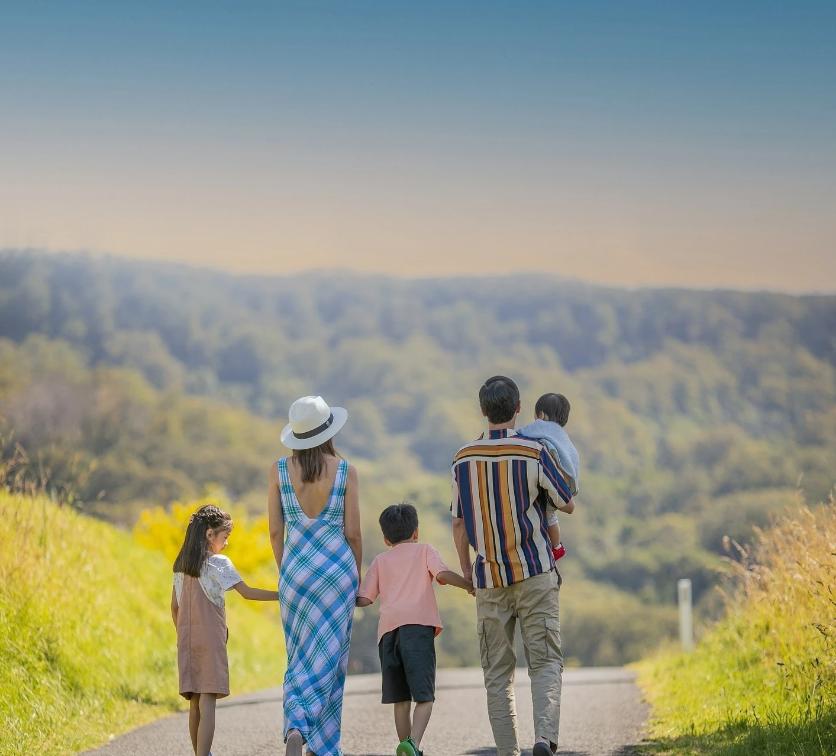 Tăng Thanh Hà hiếm hoi khoe khoảnh khắc của chồng thiếu gia và con trai, gây chú ý vì một điểm đặc biệt này-4