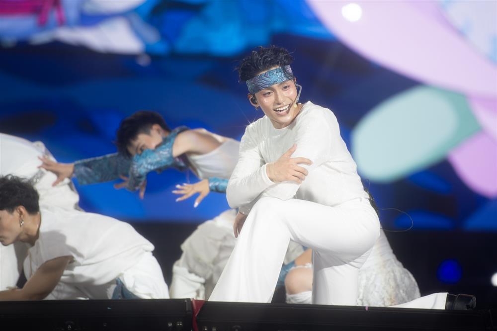 PSY nói tiếng Việt ấn tượng, MONO làm mới hit quốc dân-3