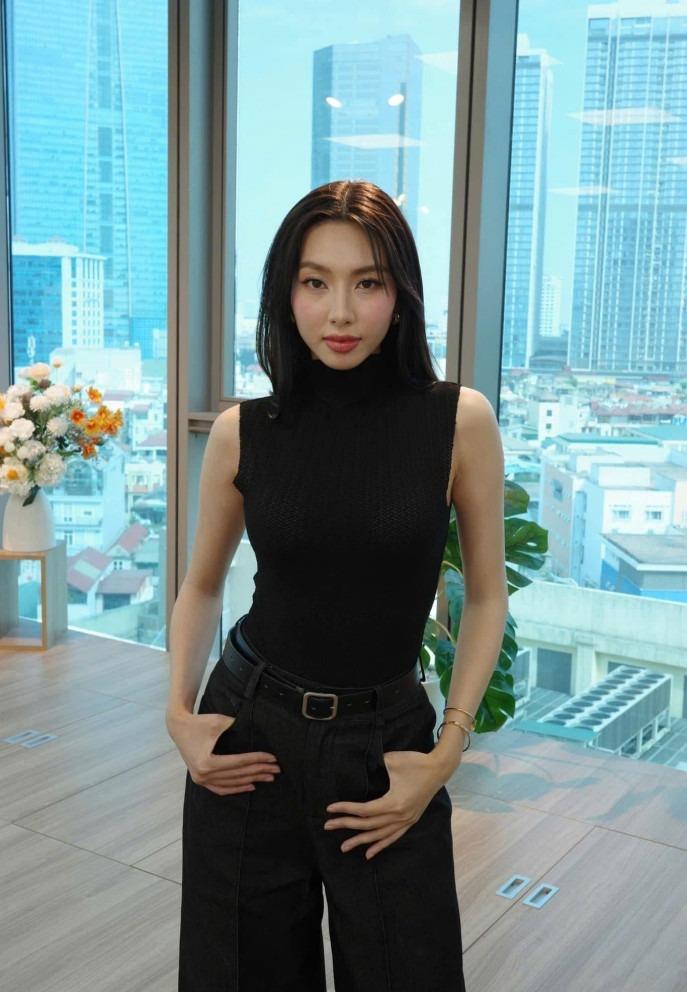 Nỗi sợ của hoa hậu Thùy Tiên-5