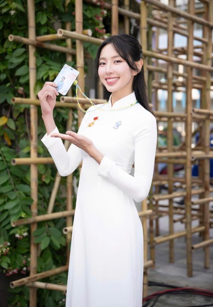 Nỗi sợ của hoa hậu Thùy Tiên-7