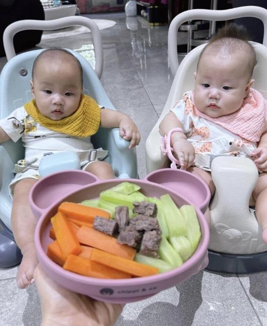 Cặp song sinh nhà Phương Oanh và Shark Bình ngày càng cứng cáp, hành động hài hước-4