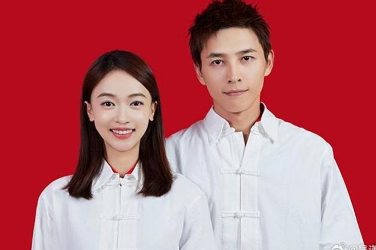 Chồng Ngô Cẩn Ngôn bị chỉ trích vì hút thuốc bên cạnh vợ đang mang thai-4