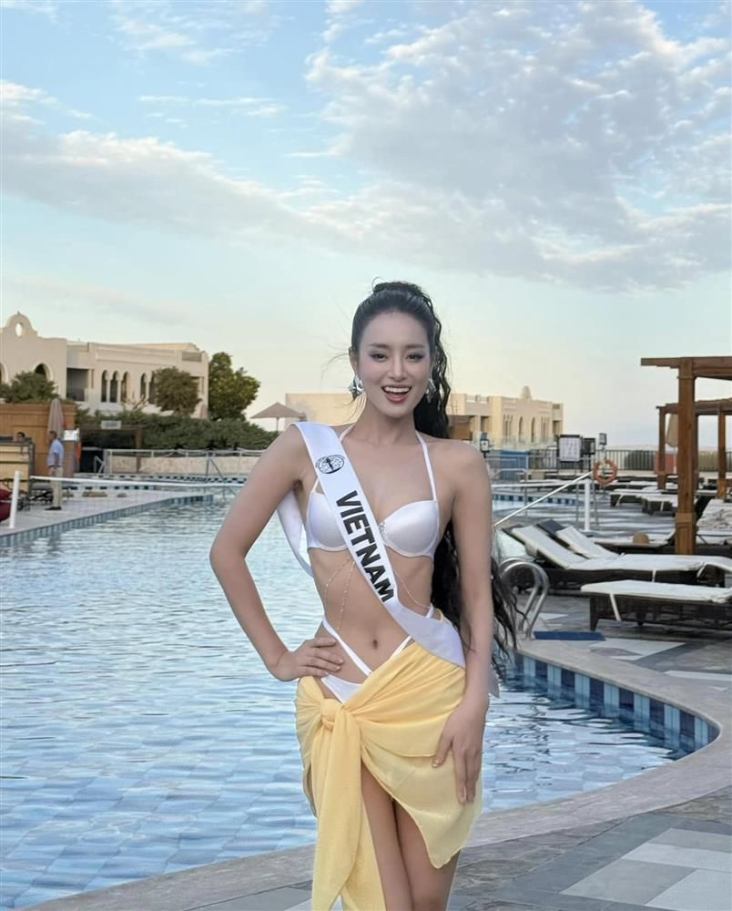 Á hậu Bùi Khánh Linh bốc lửa với bikini trắng tại Miss Intercontinental 2024-1