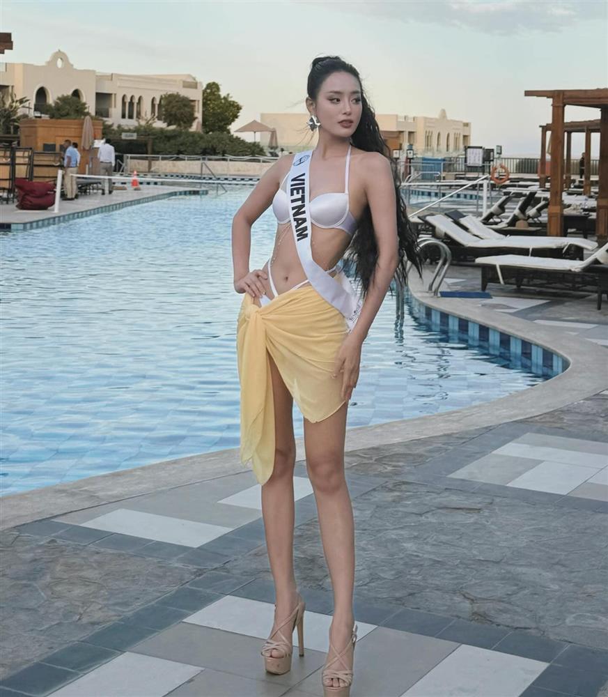 Á hậu Bùi Khánh Linh bốc lửa với bikini trắng tại Miss Intercontinental 2024-4