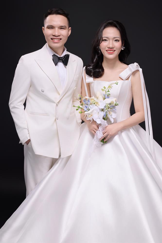 Lên đón dâu, chú rể Bắc Ninh bị giằng co, xô đẩy trên cầu thang-2