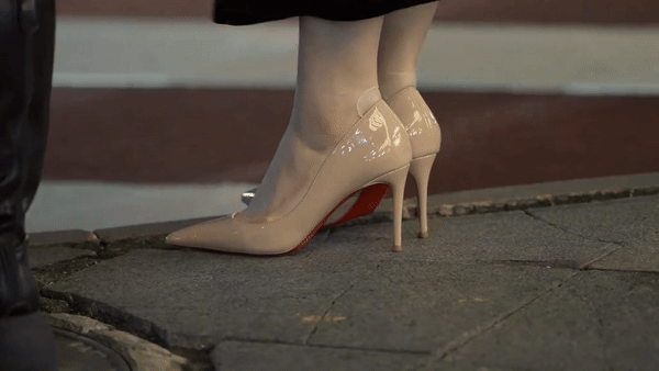 1 cảnh tượng hút 6 triệu lượt xem, nhiều người lắc đầu vì không chịu được cái giá của sự đẳng cấp-1