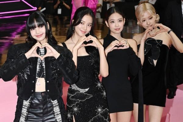 Kế hoạch trở lại của BlackPink gây tranh cãi-4