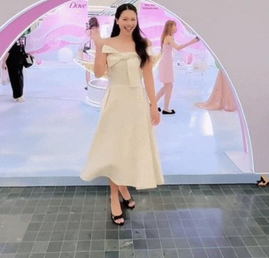 Tiểu tiên cá Ánh Viên đẹp chấn động trong tạo hình mới-4