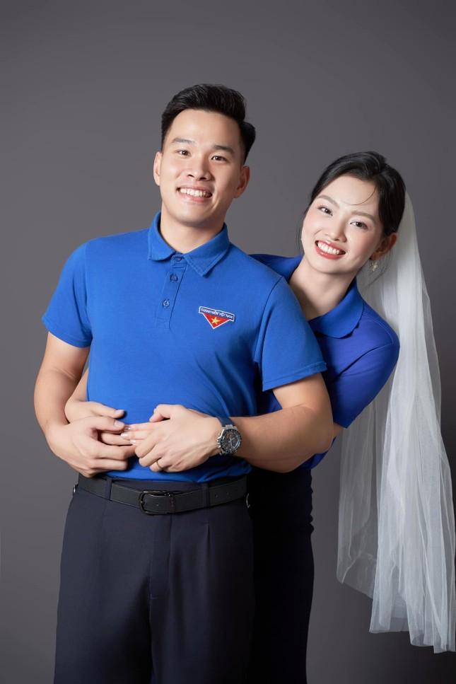 Ảnh cưới áo Đoàn của Hoa khôi bóng chuyền Thu Hoài-2