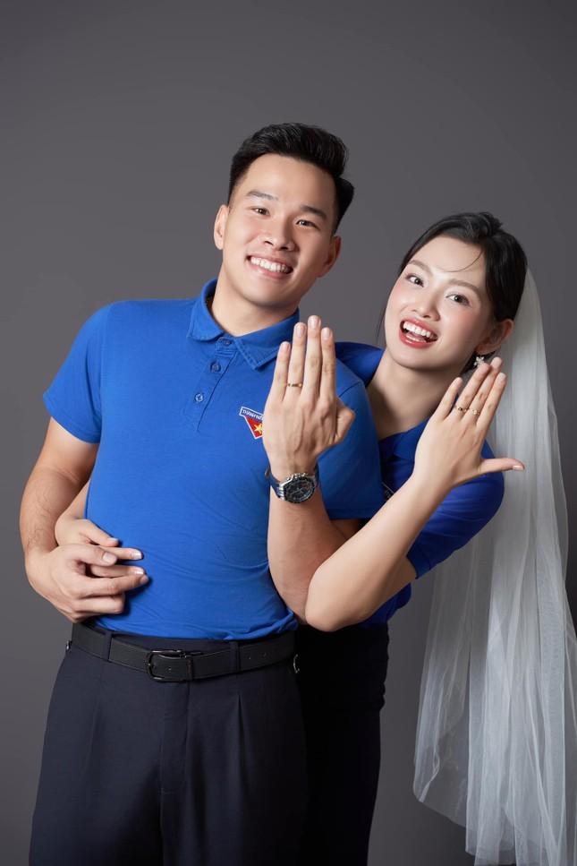 Ảnh cưới áo Đoàn của Hoa khôi bóng chuyền Thu Hoài-4