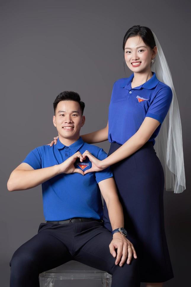 Ảnh cưới áo Đoàn của Hoa khôi bóng chuyền Thu Hoài-6