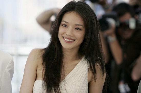 Thư Kỳ tiết lộ bức ảnh 'gây sốc' khi quay phim kinh dị