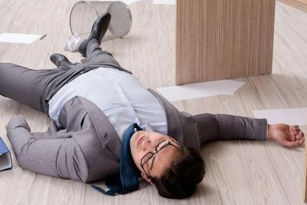 Giáo sư top 1 thế giới nêu lý do tỷ lệ người Việt trẻ đột quỵ ngày càng cao-2