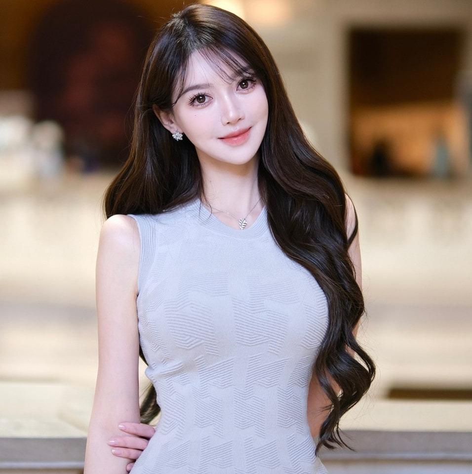 Huỳnh Hiểu Minh bị phát hiện xoá sạch bài công khai hẹn hò với bạn gái hot girl tai tiếng-3