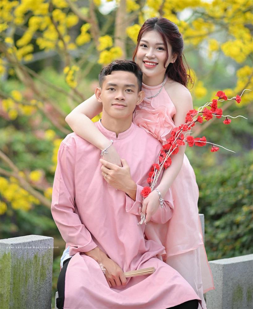 Nửa kia xinh đẹp của tiền đạo tuyển Việt Nam Bùi Vĩ Hào-1