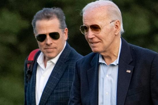 Ông Joe Biden nêu lý do dùng 'lệnh ân xá hoàn toàn và vô điều kiện' cho con trai