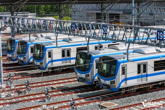 Bên trong 'trái tim' của tuyến metro số 1 trước giờ vận hành thương mại