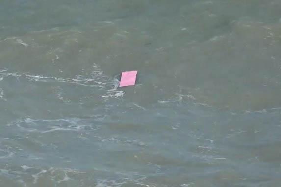 Thuê trai trẻ cùng leo núi ở Trung Quốc-4