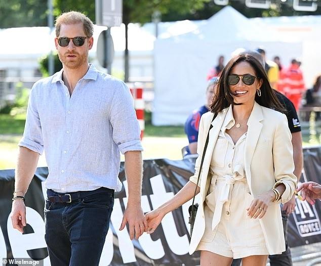 Đòn giáng mạnh vào Harry và Meghan-3