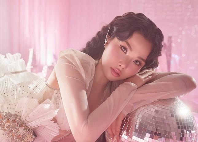 Lại thêm bài hát nhạc Việt bị chê nhảm nhí-1