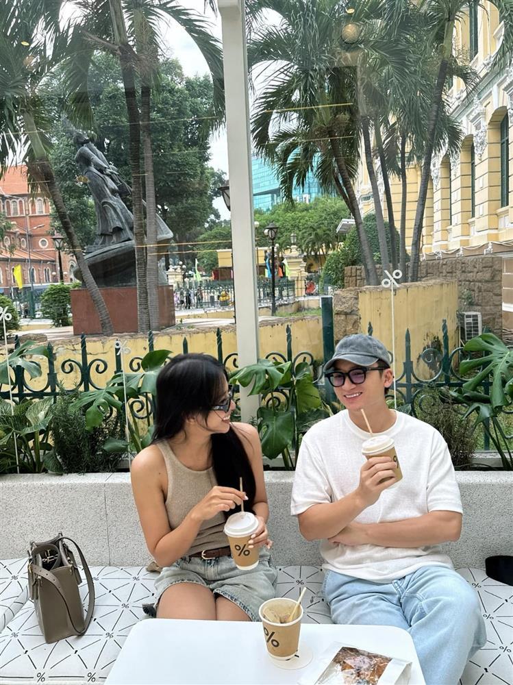 Vợ Phan Mạnh Quỳnh: Lâu chồng không chuyển khoản, tôi giả bộ hỏi câu này-1