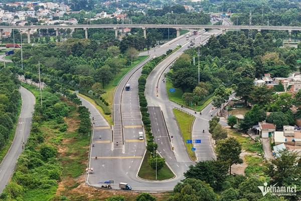 1 km hầm chui ở cửa ngõ phía đông TPHCM xây 8 năm chưa xong-6