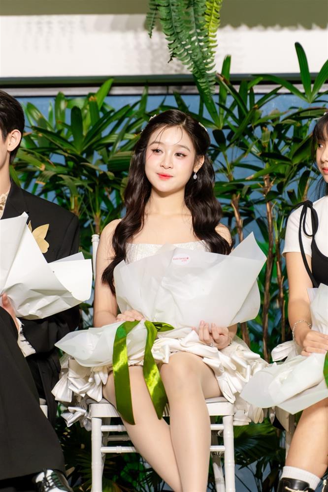 Nhan sắc bất bại của vợ Lý Hải, chỉ 1 khung hình chứng tỏ đẳng cấp 2 thập kỷ-4