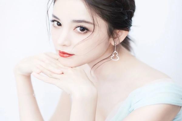 Giữa tháng 12 dương lịch, 3 con giáp hạnh phúc bình an, giàu sang bất ngờ ập đến-3