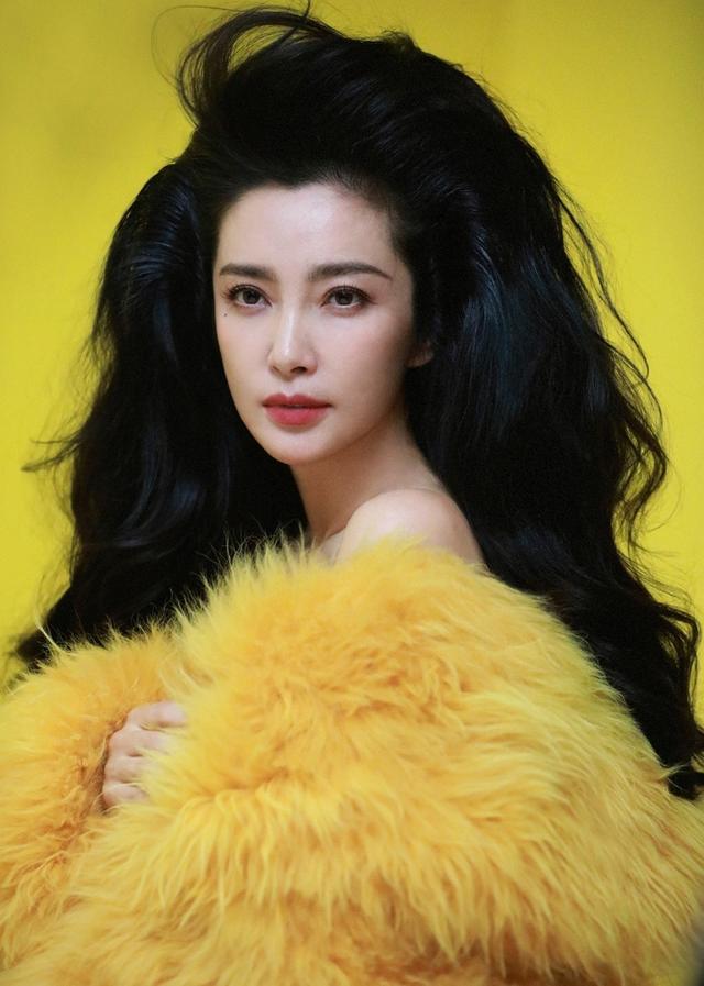 Mỹ nhân 51 tuổi chưa lấy chồng, để lại tài sản gần 4000 tỷ cho cháu-3