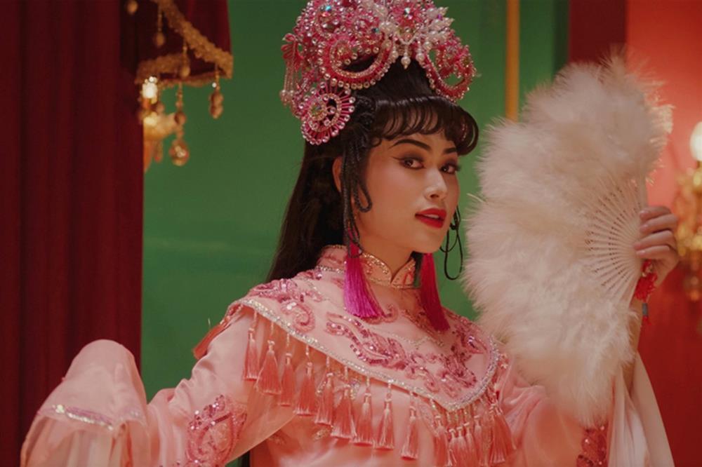 Hoa hậu Thiên Ân: Sau 2 năm đăng quang, tôi không còn áp lực cơm áo gạo tiền-1