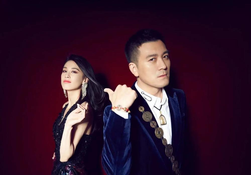 Lộ gia thế không tầm thường của nữ diễn viên hạng A quỳ gối rửa chân cho chồng đại gia-6