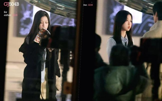 Mỹ nhân Hoa ngữ bị bắt nạt trên phim trường, ấm ức không chịu nổi phải trải lòng giữa đêm-1