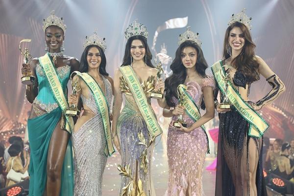 2 đấu trường nhan sắc drama nhất năm 2024: Hầm bà lằng như chợ Giời quốc tế-8