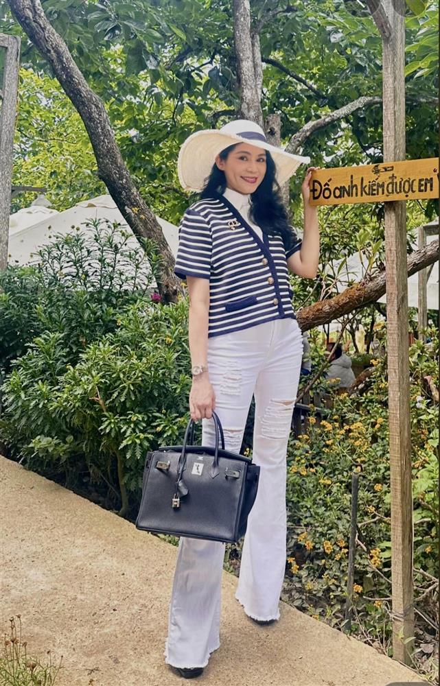 Cặp vợ chồng đối lập của showbiz Việt: Chồng dép lê, vợ dát hàng hiệu vẫn hạnh phúc-7