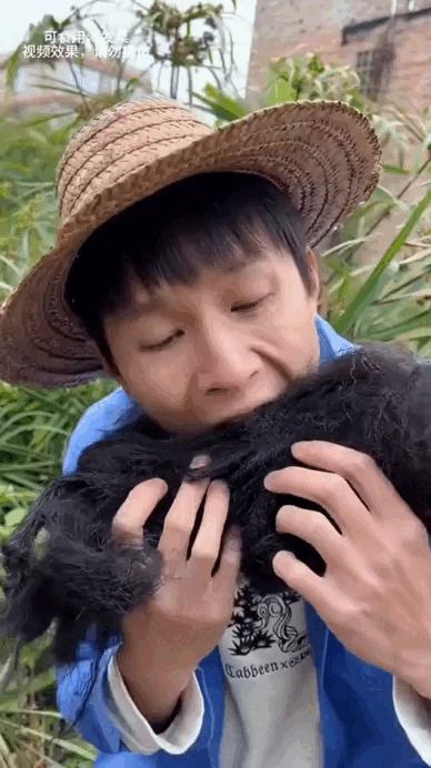 Giải mã món ăn gây tò mò có tên tóc nướng muối ớt của Trung Quốc-2