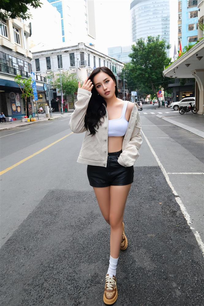 3 hoa hậu nổi tiếng giàu có, xinh đẹp ngất ngây nhưng vẫn một mình-4