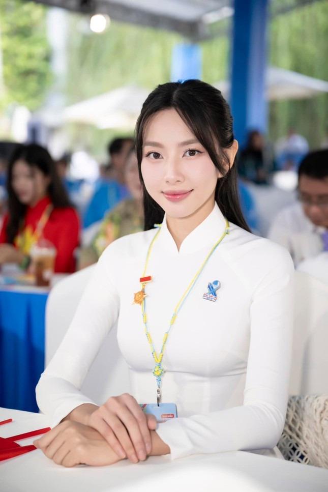 3 hoa hậu nổi tiếng giàu có, xinh đẹp ngất ngây nhưng vẫn một mình-10