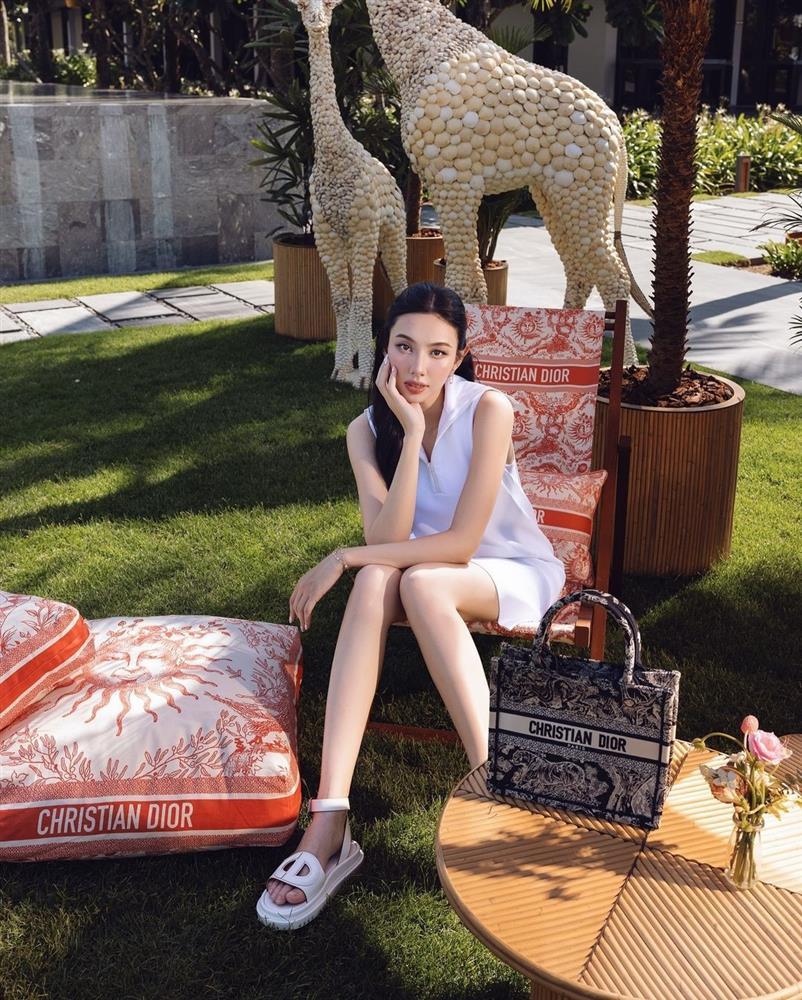 3 hoa hậu nổi tiếng giàu có, xinh đẹp ngất ngây nhưng vẫn một mình-15