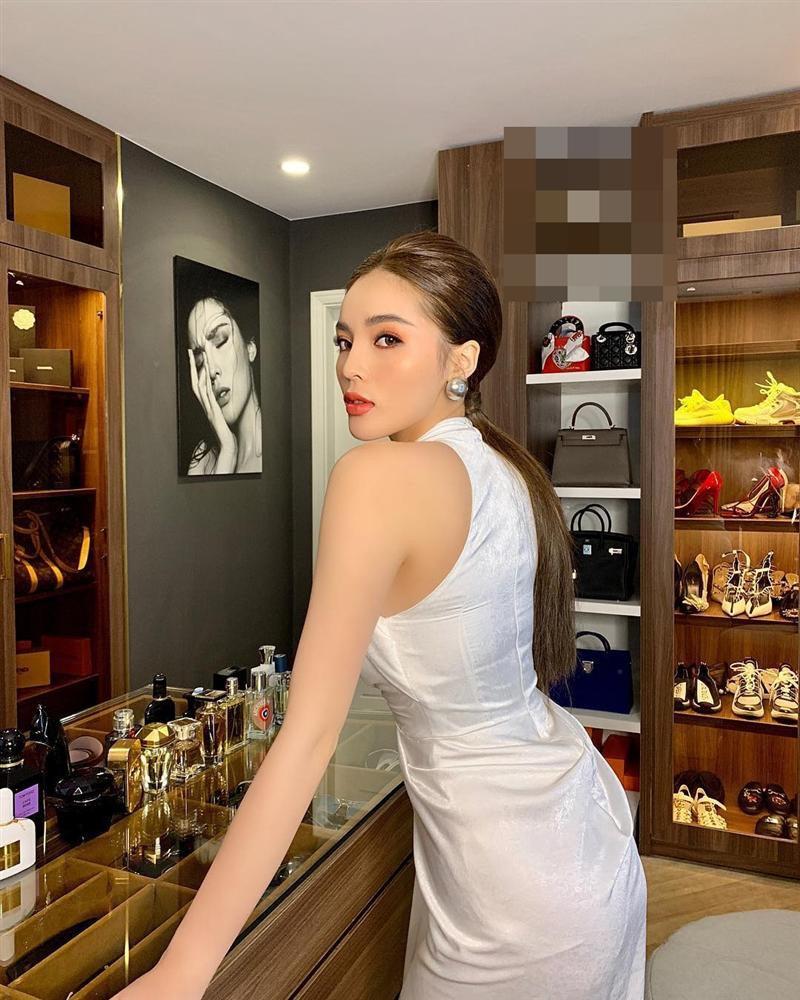 3 hoa hậu nổi tiếng giàu có, xinh đẹp ngất ngây nhưng vẫn một mình-25