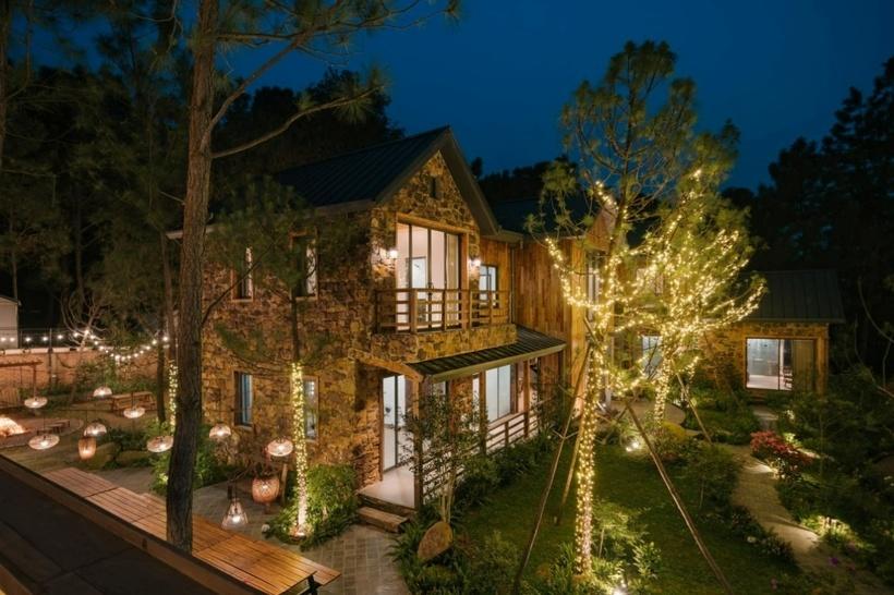 Cơ ngơi triệu đô của sao Việt: Cận cảnh nhà cổ tích trên đồi thông của ca sĩ Trọng Tấn-3