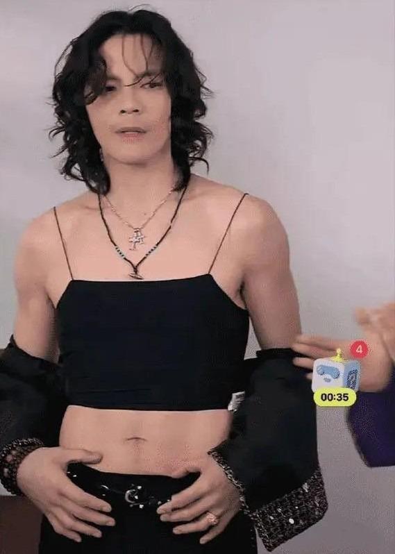 Món hời trăm tỷ cho màn biến hình gây sốc của nam diễn viên gia thế khủng nhất showbiz-2