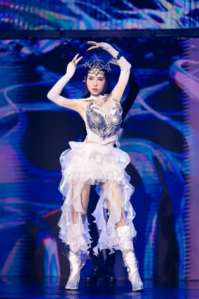 Chị đẹp đạp gió: Một chị đẹp tỏ thái độ về kết quả, dân mạng nói ngay câu phũ phàng-4